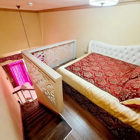 Sofia Boutique 3*